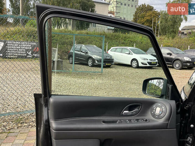 Черный Рено Гранд Эспейс, объемом двигателя 2 л и пробегом 197 тыс. км за 7800 $, фото 8 на Automoto.ua