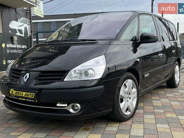Черный Рено Гранд Эспейс, объемом двигателя 2 л и пробегом 197 тыс. км за 7800 $, фото 2 на Automoto.ua
