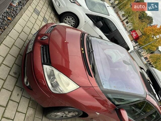 Червоний Рено Гранд Еспейс, об'ємом двигуна 2 л та пробігом 442 тис. км за 5246 $, фото 11 на Automoto.ua