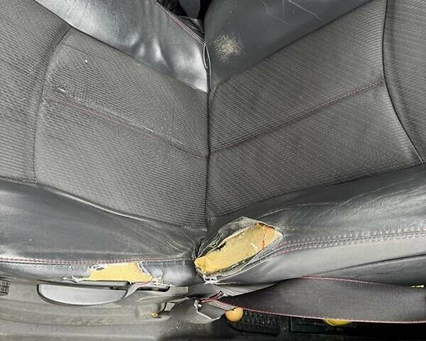 Червоний Рено Гранд Еспейс, об'ємом двигуна 2 л та пробігом 442 тис. км за 5246 $, фото 14 на Automoto.ua