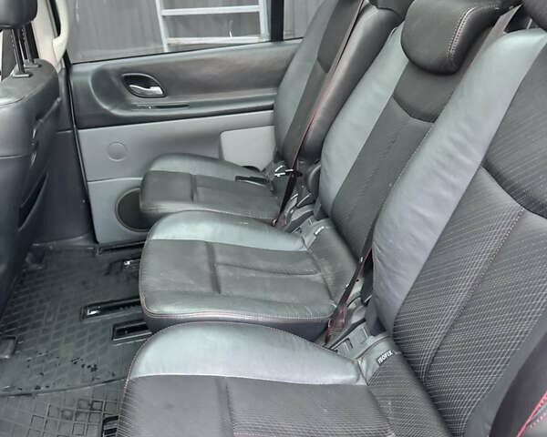 Серый Рено Гранд Эспейс, объемом двигателя 2 л и пробегом 330 тыс. км за 5800 $, фото 19 на Automoto.ua