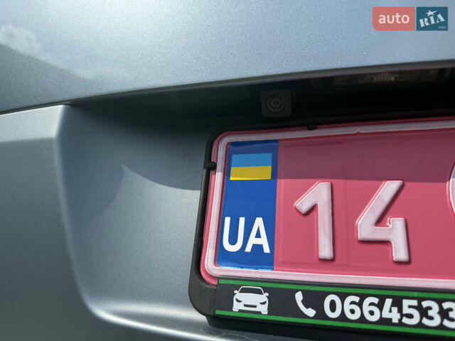 Рено Гранд Эспейс 2012 в Калуше на Automoto.ua Серый Рено Гранд Эспейс, объемом двигателя 2 л и пробегом 340 тыс. км за 7750 $, фото 11 на Automoto.ua