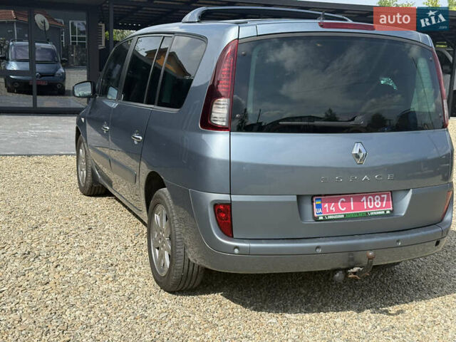 Рено Гранд Эспейс 2012 в Калуше на Automoto.ua Серый Рено Гранд Эспейс, объемом двигателя 2 л и пробегом 340 тыс. км за 7750 $, фото 8 на Automoto.ua