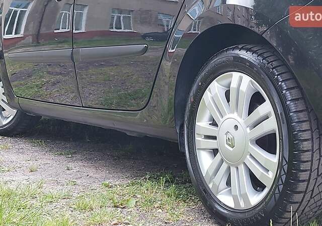 Чорний Рено Grand Modus, об'ємом двигуна 1.6 л та пробігом 212 тис. км за 6450 $, фото 14 на Automoto.ua