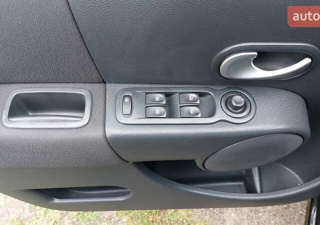 Чорний Рено Grand Modus, об'ємом двигуна 1.6 л та пробігом 212 тис. км за 6450 $, фото 30 на Automoto.ua