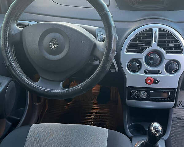 Рено Grand Modus 2008 у Кривому Розі на Automoto.ua Чорний Рено Grand Modus, об'ємом двигуна 1.2 л та пробігом 131 тис. км за 4900 $, фото 6 на Automoto.ua