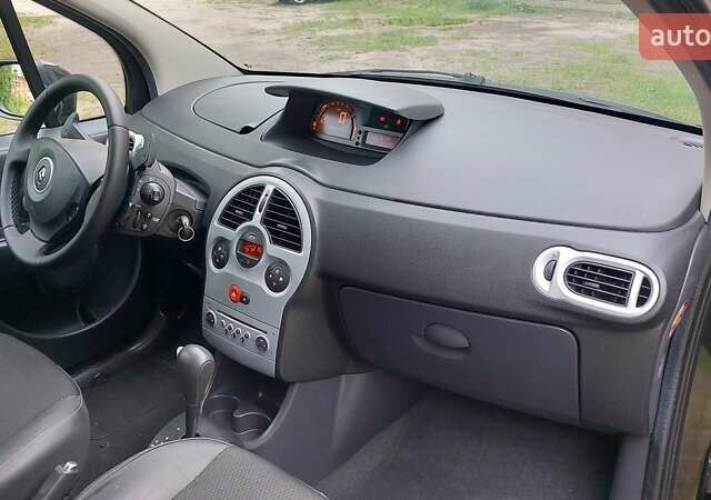 Чорний Рено Grand Modus, об'ємом двигуна 1.6 л та пробігом 212 тис. км за 6450 $, фото 33 на Automoto.ua