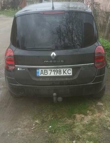 Чорний Рено Grand Modus, об'ємом двигуна 1.5 л та пробігом 200 тис. км за 5600 $, фото 4 на Automoto.ua