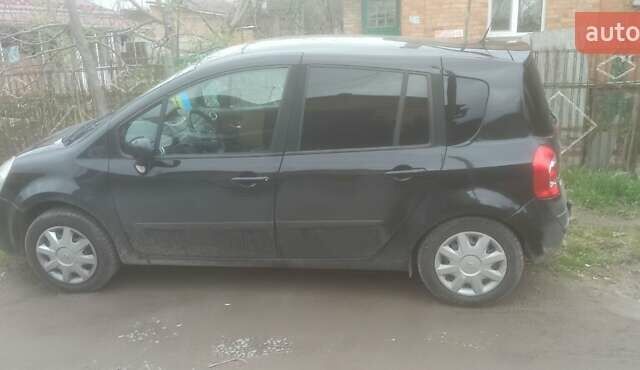 Чорний Рено Grand Modus, об'ємом двигуна 1.5 л та пробігом 200 тис. км за 5600 $, фото 3 на Automoto.ua
