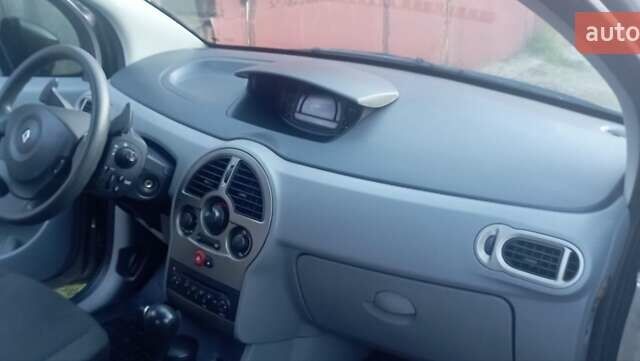 Коричневый Рено Grand Modus, объемом двигателя 1.6 л и пробегом 224 тыс. км за 5900 $, фото 10 на Automoto.ua