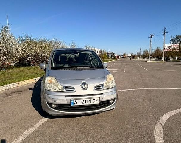 Сірий Рено Grand Modus, об'ємом двигуна 1.5 л та пробігом 288 тис. км за 3700 $, фото 14 на Automoto.ua