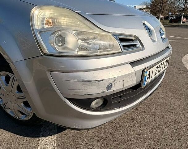 Сірий Рено Grand Modus, об'ємом двигуна 1.5 л та пробігом 288 тис. км за 3700 $, фото 26 на Automoto.ua