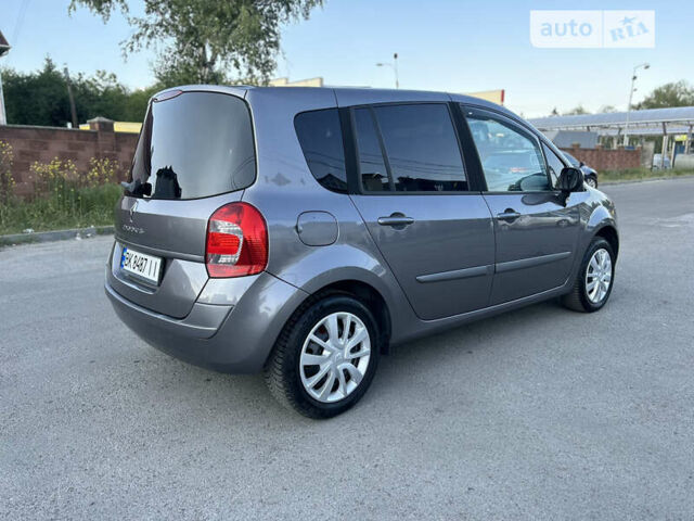 Сірий Рено Grand Modus, об'ємом двигуна 1.5 л та пробігом 157 тис. км за 6900 $, фото 14 на Automoto.ua