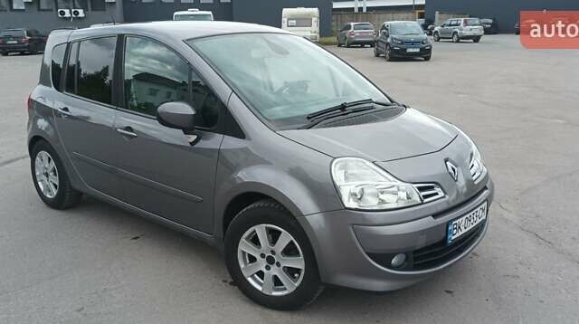 Сірий Рено Grand Modus, об'ємом двигуна 1.5 л та пробігом 198 тис. км за 5400 $, фото 6 на Automoto.ua