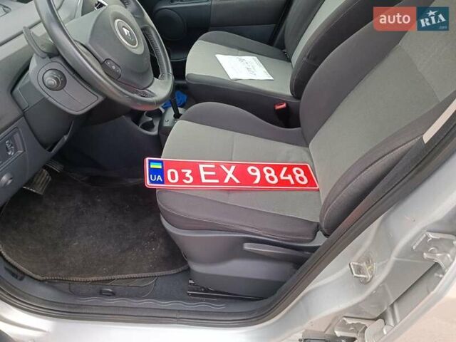 Серый Рено Grand Modus, объемом двигателя 1.6 л и пробегом 147 тыс. км за 5999 $, фото 34 на Automoto.ua