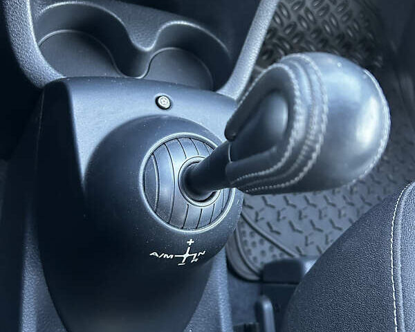 Серый Рено Grand Modus, объемом двигателя 1.5 л и пробегом 157 тыс. км за 5999 $, фото 34 на Automoto.ua