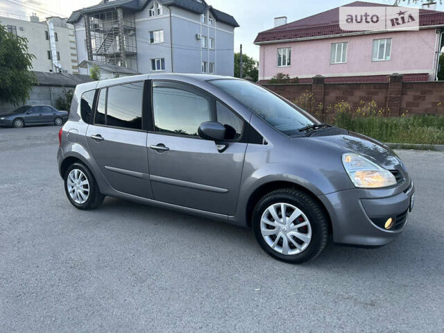 Сірий Рено Grand Modus, об'ємом двигуна 1.5 л та пробігом 157 тис. км за 6900 $, фото 17 на Automoto.ua