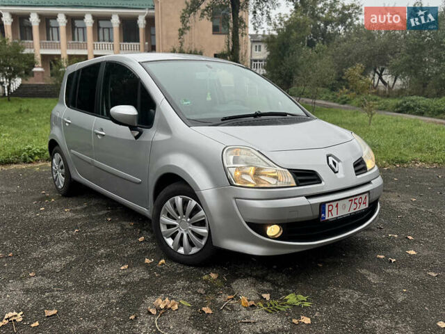 Сірий Рено Grand Modus, об'ємом двигуна 1.2 л та пробігом 175 тис. км за 4700 $, фото 1 на Automoto.ua