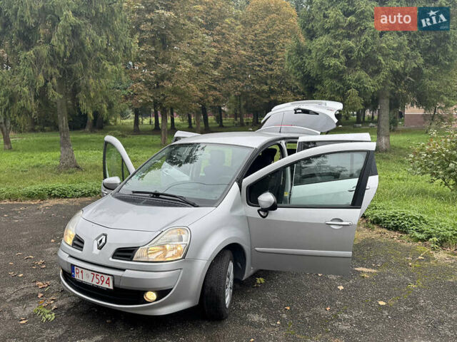 Сірий Рено Grand Modus, об'ємом двигуна 1.2 л та пробігом 175 тис. км за 4700 $, фото 7 на Automoto.ua