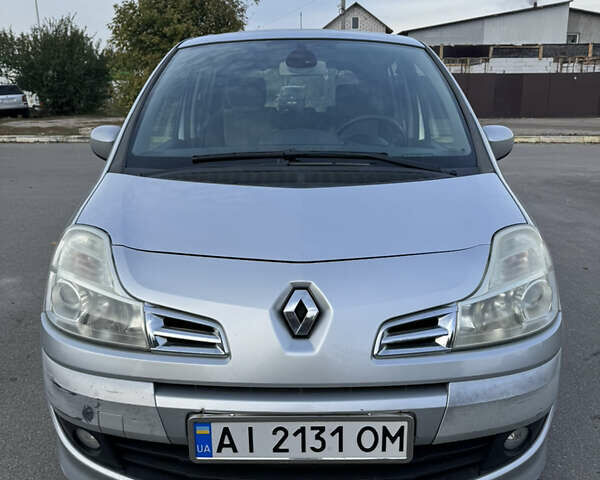 Сірий Рено Grand Modus, об'ємом двигуна 1.5 л та пробігом 288 тис. км за 5000 $, фото 3 на Automoto.ua