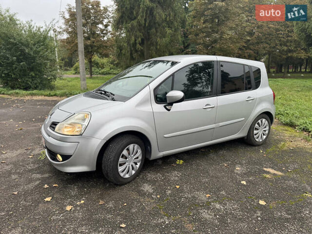 Сірий Рено Grand Modus, об'ємом двигуна 1.2 л та пробігом 175 тис. км за 4700 $, фото 14 на Automoto.ua