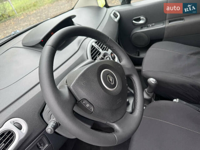 Сірий Рено Grand Modus, об'ємом двигуна 1.2 л та пробігом 175 тис. км за 4700 $, фото 24 на Automoto.ua
