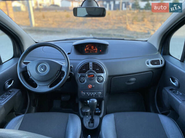 Синій Рено Grand Modus, об'ємом двигуна 1.6 л та пробігом 124 тис. км за 6699 $, фото 7 на Automoto.ua