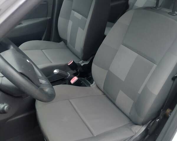 Белый Рено Гранд Сценик, объемом двигателя 1.46 л и пробегом 172 тыс. км за 6156 $, фото 26 на Automoto.ua