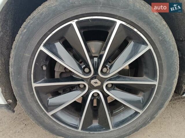 Белый Рено Гранд Сценик, объемом двигателя 1.5 л и пробегом 287 тыс. км за 6200 $, фото 11 на Automoto.ua