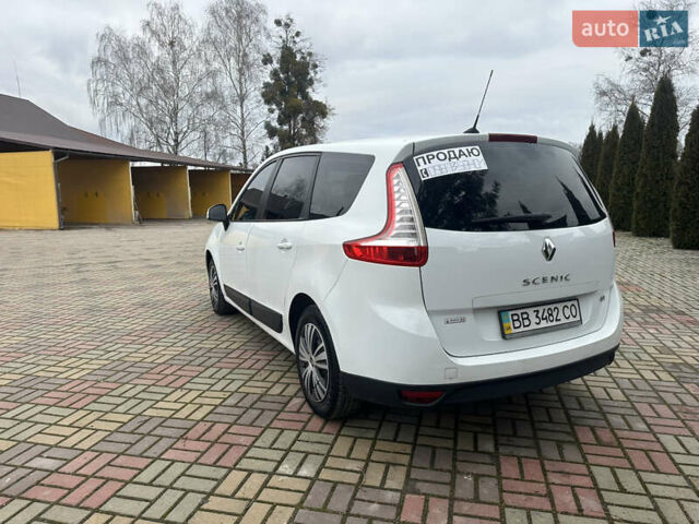 Белый Рено Гранд Сценик, объемом двигателя 1.5 л и пробегом 243 тыс. км за 6700 $, фото 26 на Automoto.ua