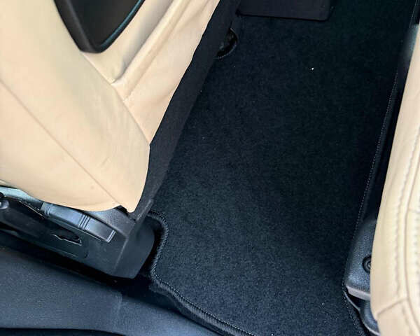 Белый Рено Гранд Сценик, объемом двигателя 1.9 л и пробегом 200 тыс. км за 8200 $, фото 17 на Automoto.ua