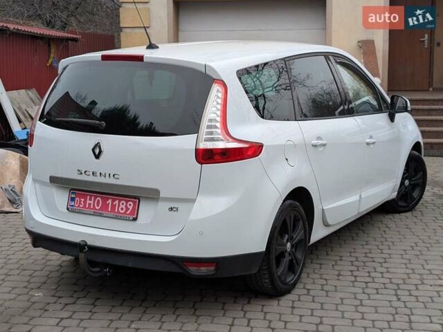 Білий Рено Гранд Сценік, об'ємом двигуна 1.5 л та пробігом 158 тис. км за 6999 $, фото 1 на Automoto.ua