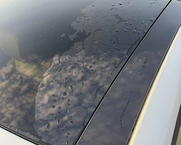 Белый Рено Гранд Сценик, объемом двигателя 1.9 л и пробегом 200 тыс. км за 8200 $, фото 29 на Automoto.ua