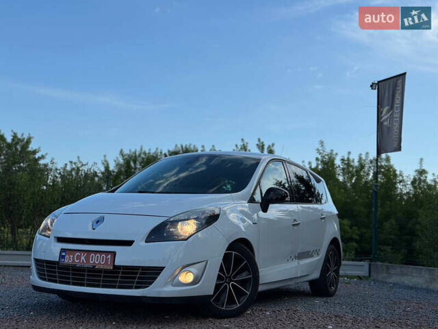 Білий Рено Гранд Сценік, об'ємом двигуна 2 л та пробігом 199 тис. км за 8250 $, фото 11 на Automoto.ua