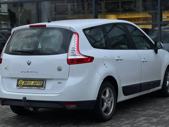 Белый Рено Гранд Сценик, объемом двигателя 1.5 л и пробегом 455 тыс. км за 6500 $, фото 5 на Automoto.ua