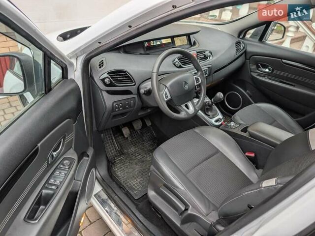 Білий Рено Гранд Сценік, об'ємом двигуна 1.5 л та пробігом 158 тис. км за 6999 $, фото 22 на Automoto.ua