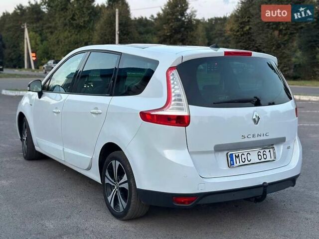 Белый Рено Гранд Сценик, объемом двигателя 1.6 л и пробегом 250 тыс. км за 8650 $, фото 14 на Automoto.ua