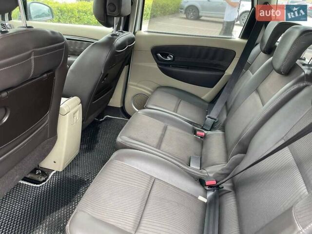 Білий Рено Гранд Сценік, об'ємом двигуна 1.5 л та пробігом 274 тис. км за 7300 $, фото 11 на Automoto.ua