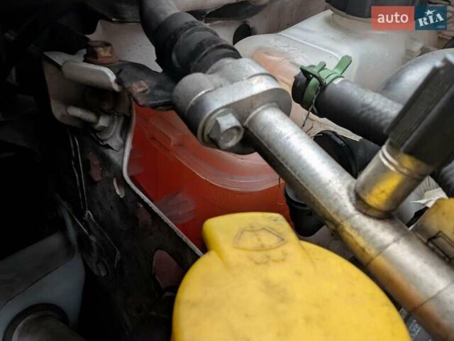 Білий Рено Гранд Сценік, об'ємом двигуна 1.5 л та пробігом 158 тис. км за 6999 $, фото 19 на Automoto.ua