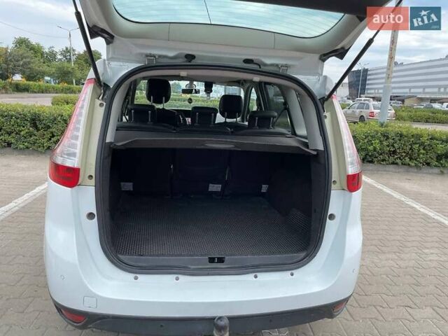 Білий Рено Гранд Сценік, об'ємом двигуна 1.5 л та пробігом 274 тис. км за 7300 $, фото 14 на Automoto.ua