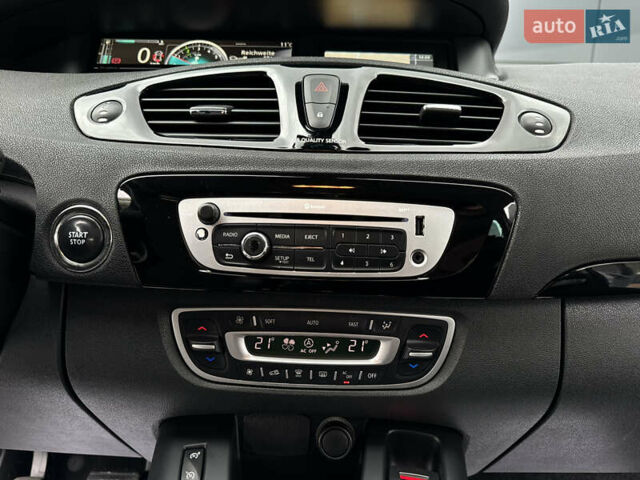 Белый Рено Гранд Сценик, объемом двигателя 1.6 л и пробегом 207 тыс. км за 9450 $, фото 98 на Automoto.ua