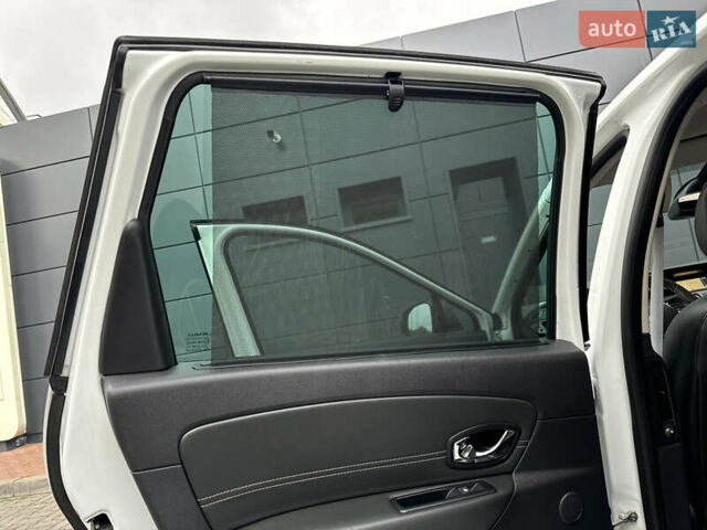 Белый Рено Гранд Сценик, объемом двигателя 1.6 л и пробегом 207 тыс. км за 9450 $, фото 75 на Automoto.ua