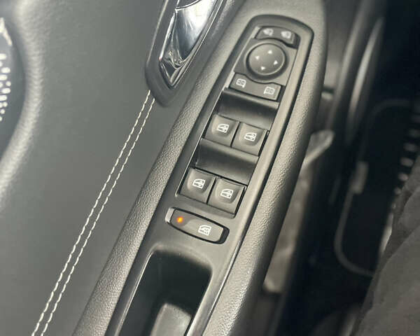 Білий Рено Гранд Сценік, об'ємом двигуна 1.5 л та пробігом 206 тис. км за 9700 $, фото 29 на Automoto.ua