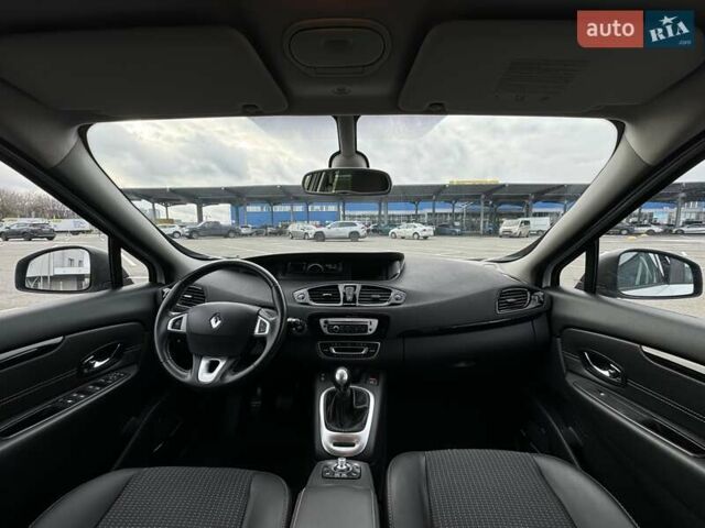 Белый Рено Гранд Сценик, объемом двигателя 1.5 л и пробегом 205 тыс. км за 10950 $, фото 29 на Automoto.ua