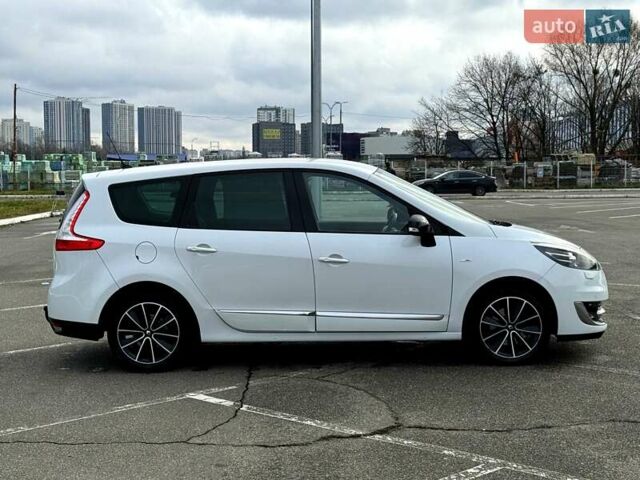 Белый Рено Гранд Сценик, объемом двигателя 1.5 л и пробегом 205 тыс. км за 10950 $, фото 6 на Automoto.ua