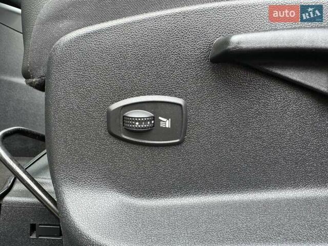 Белый Рено Гранд Сценик, объемом двигателя 1.5 л и пробегом 205 тыс. км за 10950 $, фото 17 на Automoto.ua