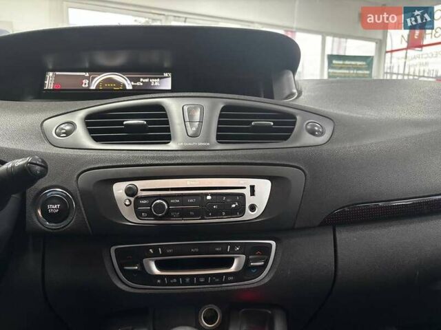 Білий Рено Гранд Сценік, об'ємом двигуна 1.46 л та пробігом 291 тис. км за 7790 $, фото 27 на Automoto.ua