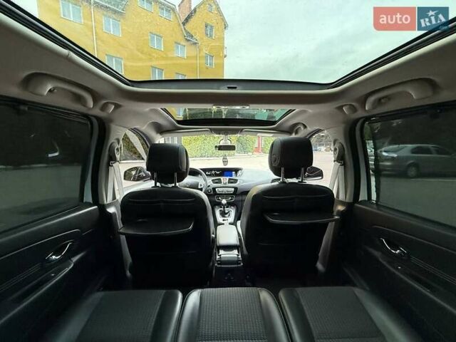 Белый Рено Гранд Сценик, объемом двигателя 1.6 л и пробегом 250 тыс. км за 8600 $, фото 14 на Automoto.ua