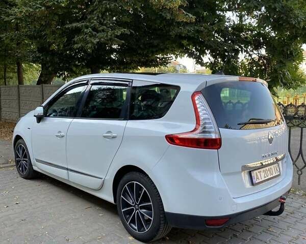 Белый Рено Гранд Сценик, объемом двигателя 1.5 л и пробегом 280 тыс. км за 8900 $, фото 1 на Automoto.ua