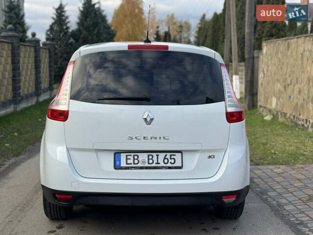 Білий Рено Гранд Сценік, об'ємом двигуна 1.5 л та пробігом 236 тис. км за 7800 $, фото 24 на Automoto.ua